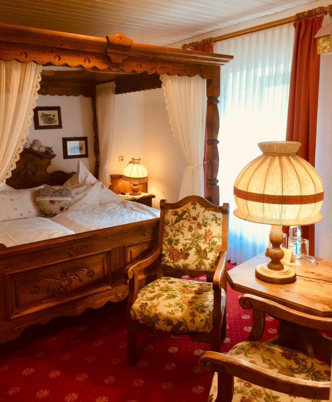 Landhotel Am Wenzelbach พรุม ภายนอก รูปภาพ